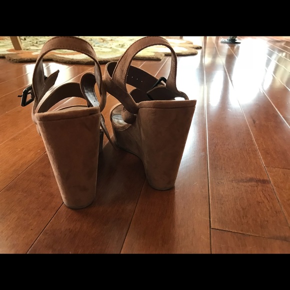 Wedges - Picture 2 of 4